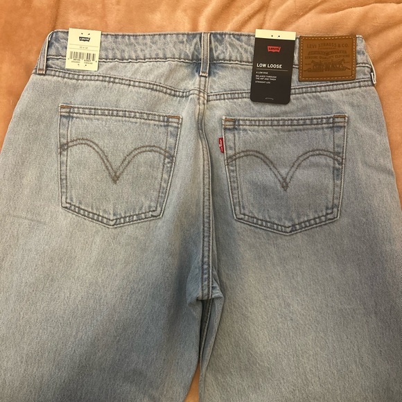 Levi's Denim - Levi's womens Relaxed Fit Light Blue Jeans